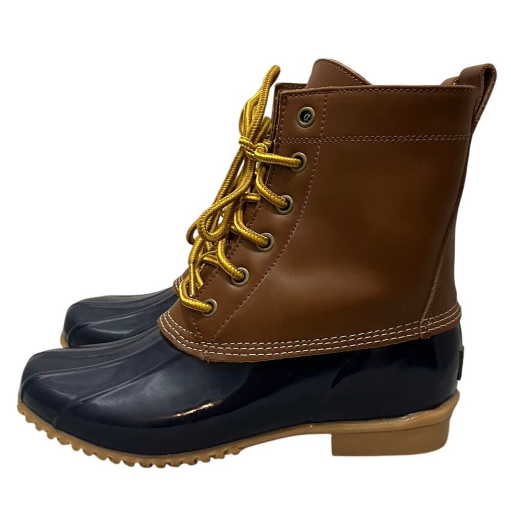NWOB G.H. Bass & Co. Six Eyelet Waterproof Duck Boots Navy and Brown Women's 7